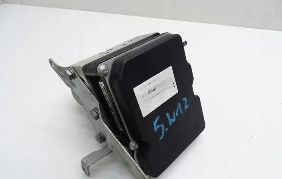 BMW X1 E84 ABS Pump 6798991
