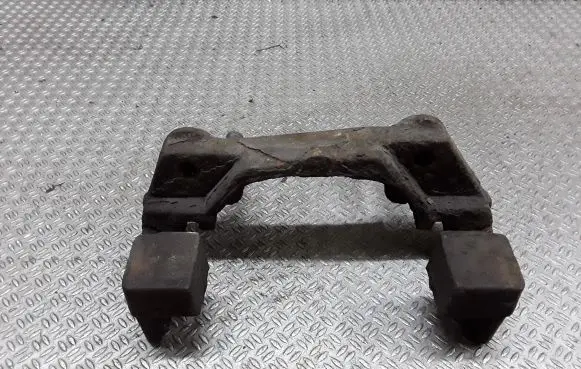 BMW 5 E39 Front Brake Caliper Pad/Carrier 