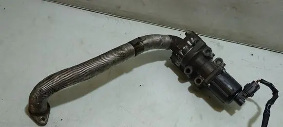 Mitsubishi Pajero EGR valve K5T70071