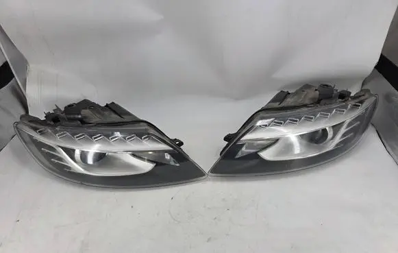 Audi Q7 4L Headlights/headlamps set E12769