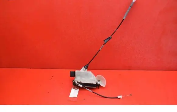 Peugeot 208 I Front door lock 9688080080