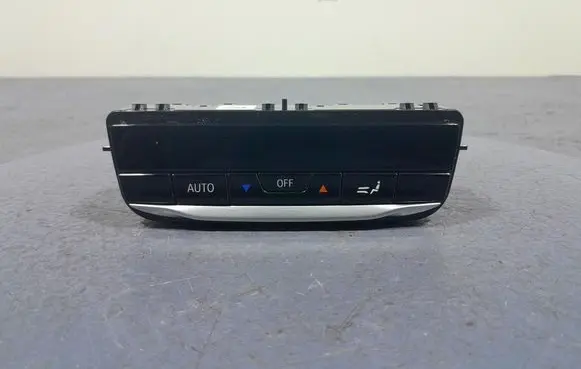 BMW X3 E83 Climate control unit 5A3BBF2