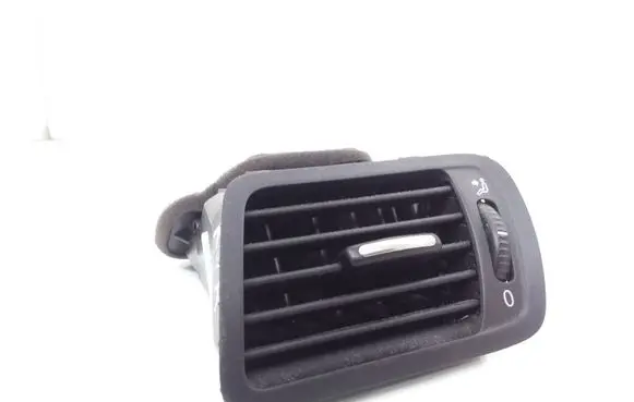 Volkswagen PASSAT B6 Dashboard side air vent grill/cover trim 3C1819701E