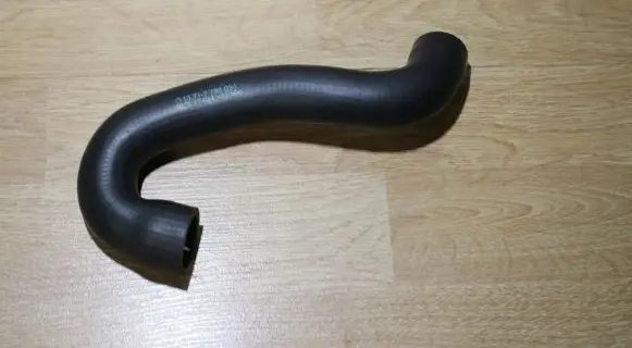 BMW X5 E53 Breather/breather pipe/hose 7786034