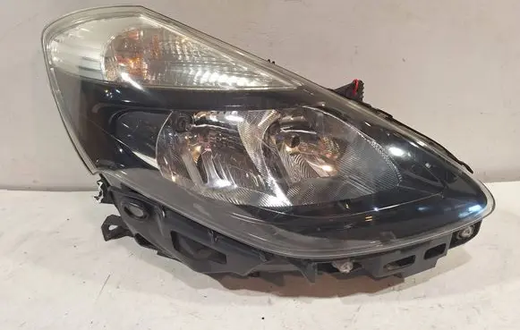 Renault Clio III Headlight/headlamp 260107056R