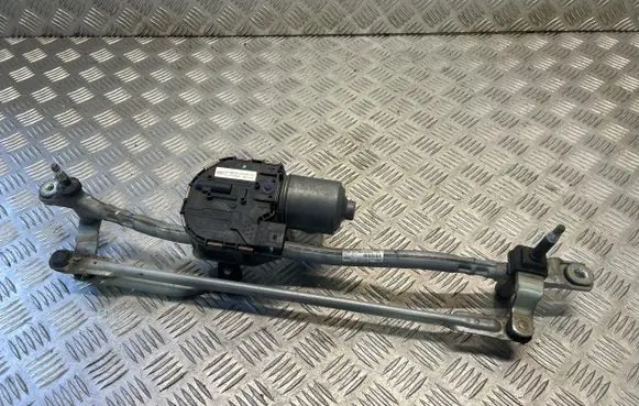 Front wiper linkage and motor