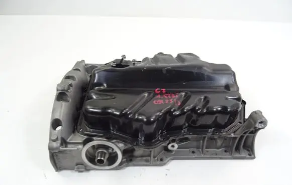Volkswagen Golf VII Oil sump 