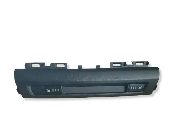 Mazda 3 III Screen/display/small screen BHR155260 12K9001