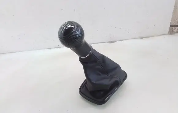 Gear lever shifter trim leather/knob