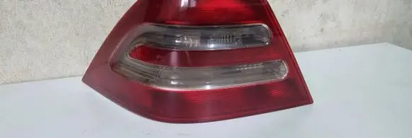 Mercedes-Benz C W203 Rear/tail lights