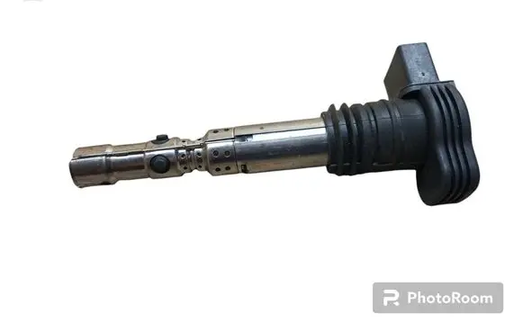 Volkswagen PASSAT B5.5 High voltage ignition coil U5003