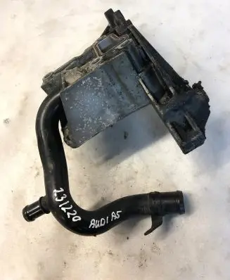 Audi A5 Sportback 8TA A/C compressor mount bracket 059145169ae