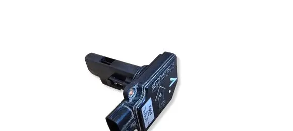 Suzuki Ignis Mass air flow meter 1380086G00 E5T60371