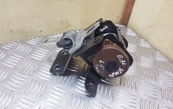 KIA Sorento Roof seat belt 