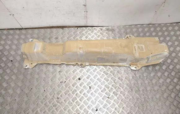 Exhaust heat shield