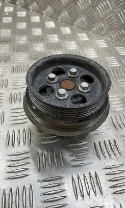 Volvo XC60 Power steering pump pulley 30731821