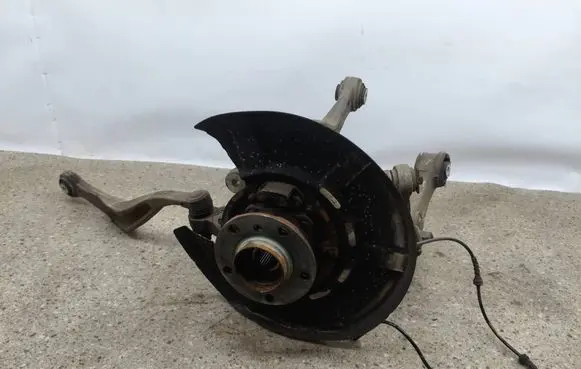 BMW 5 GT F07 Rear wheel hub spindle/knuckle 6797308