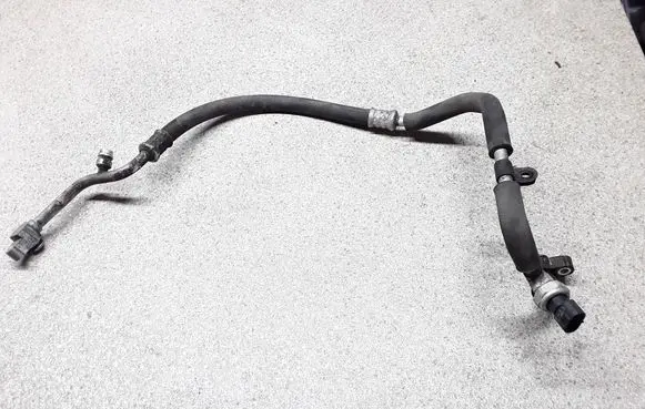Subaru Outback Air conditioning (A/C) pipe/hose