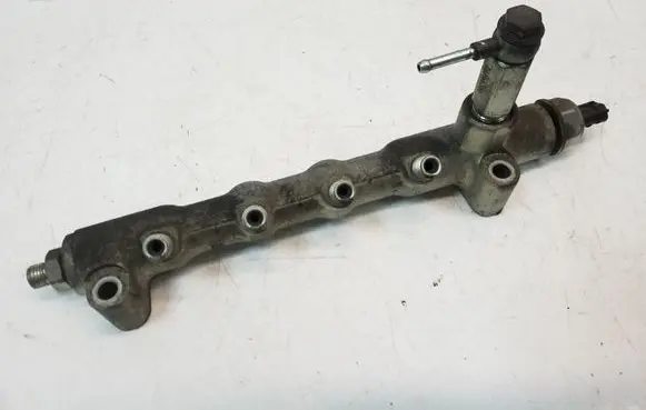 Opel Astra J Fuel main line pipe