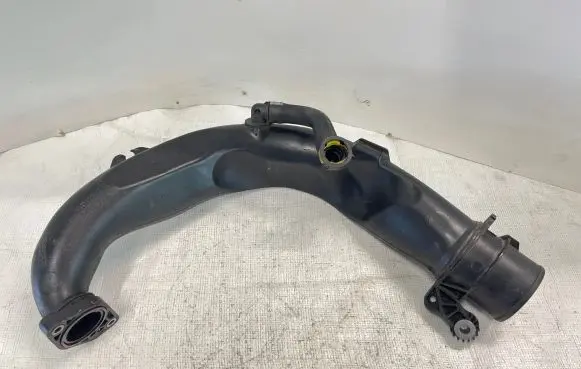 Nissan NV200 Intercooler hose/pipe 8200645723