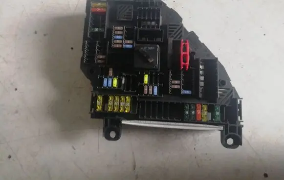 BMW X3 F25 Fuse box set 0- 1670499 -1