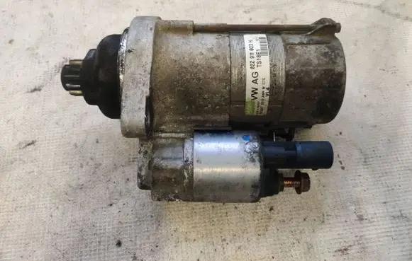 Volkswagen Golf V Starter motor 02Z911023H TS18E1