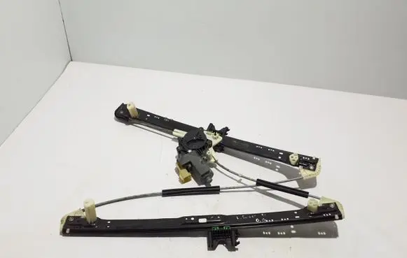 Land Rover Range Rover L405 Rear window lifting mechanism without motor DK6227000AG