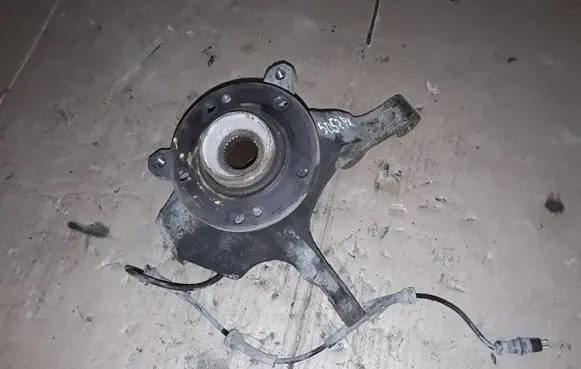 Opel Antara Front wheel hub NOCODE