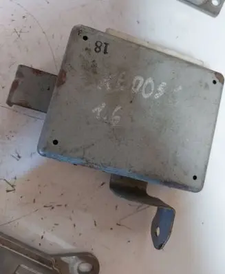 Mazda Xedos 6 ABS control unit/module C02167650 20518543 5L23A