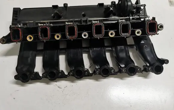 BMW 7 E65 E66 Intake manifold 7790700 7790701