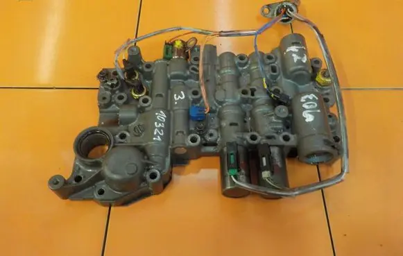 Lexus GS 300 350 430 450H Torque split ecu control unit/module 