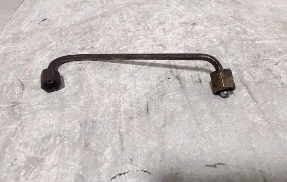 Fuel injector supply line/pipe