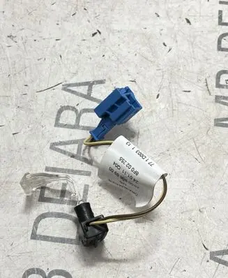 Mercedes-Benz ML W166 Rear door interior light A0009066900