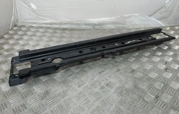 Volkswagen Touareg II Centre console side trim rear 7P0863600A