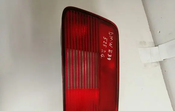 BMW 5 E39 Tailgate rear/tail lights 8371326