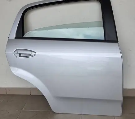 Fiat Punto Evo Rear door
