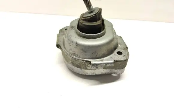 BMW X3 E83 Engine mount bracket 3421543 22113421543