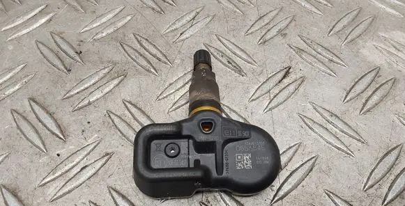 Toyota RAV 4 (XA40) Tire pressure sensor 