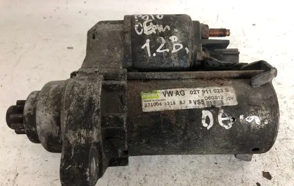 Volkswagen Polo Starter motor 02T911023S