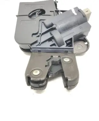 Audi A6 S6 C6 4F Tailgate/trunk/boot lock/catch/latch 4F5827505C