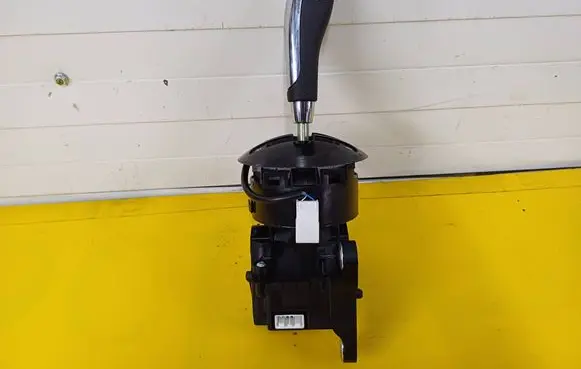 Fiat 500 Gear selector/shifter in gearbox 7354795790