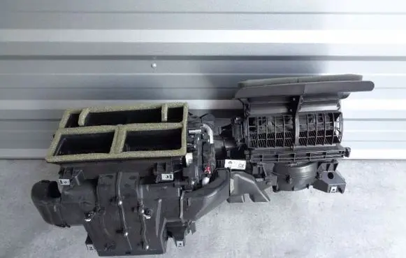 Jeep Wrangler Interior heater climate box assembly 