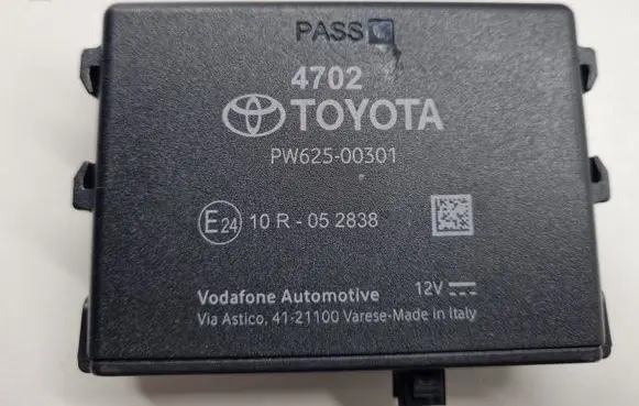 Toyota Auris E180 Other control units/modules 4702 PW62500301 10R052838