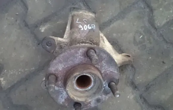 Ford Fiesta Front wheel hub spindle knuckle