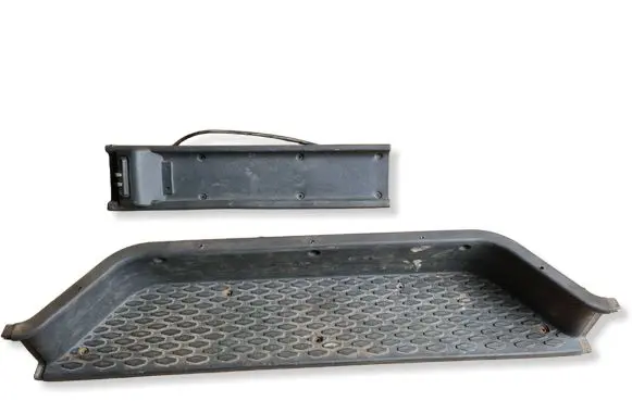 Iveco Daily 3rd gen Rear sill trim cover 500331411 500331412 500334523