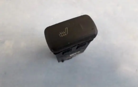 Volvo S40, V40 Seat heating switch