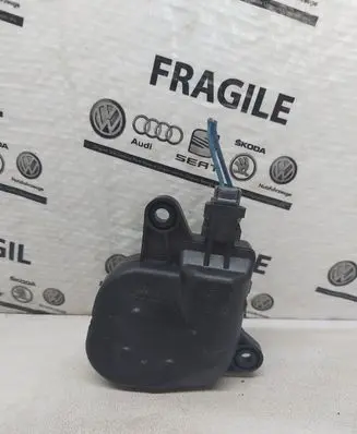 Chrysler Pacifica Air flap motor/actuator 04885465AAC