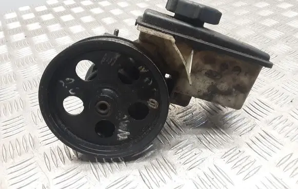 Ford Mondeo Mk III Power steering pump