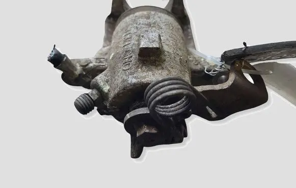 Seat Leon (1P) Rear brake caliper