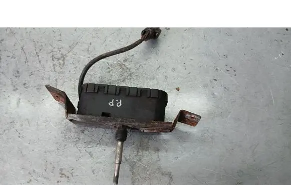 Volvo V70 Headlight wiper motor 
